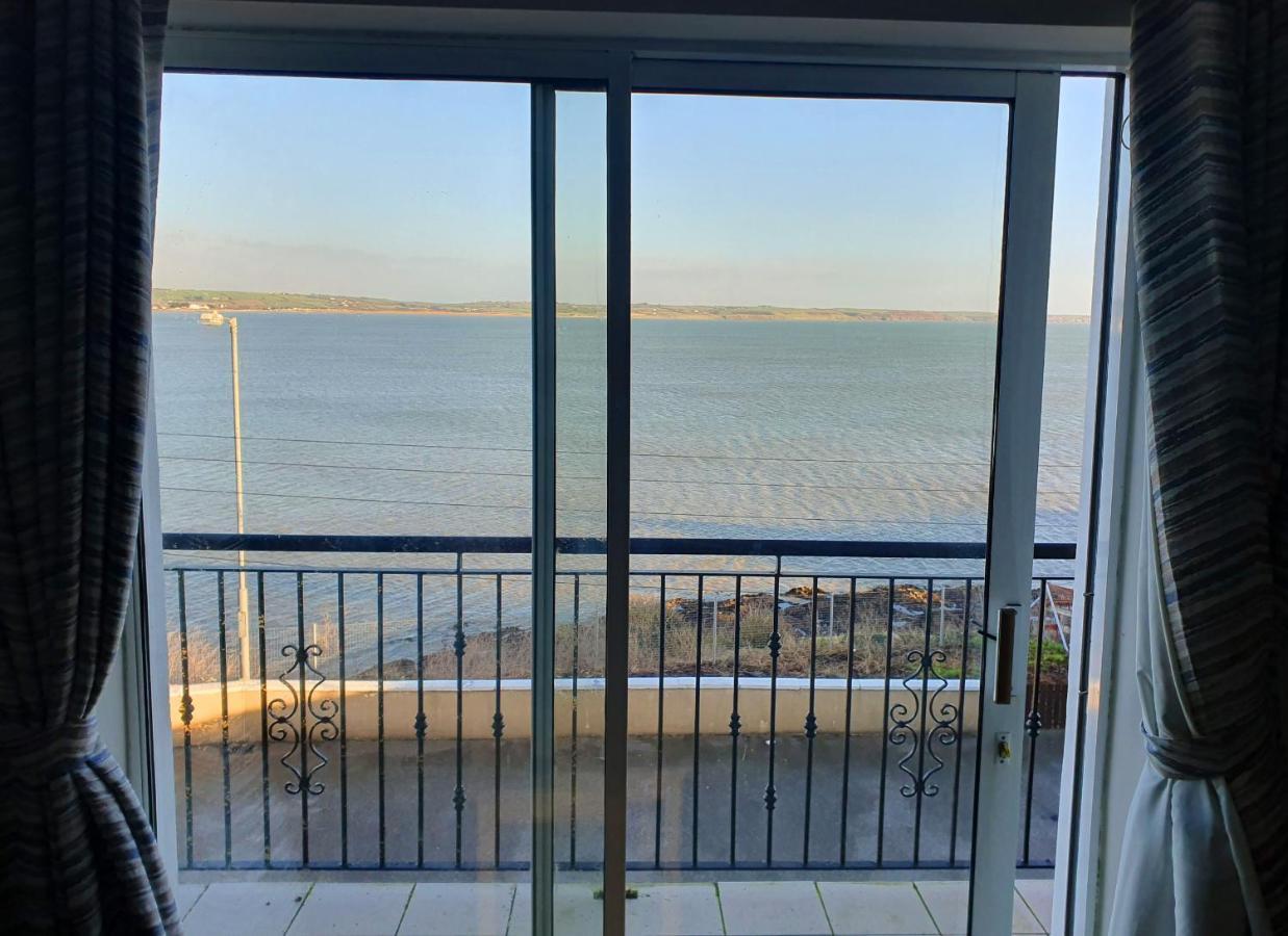 Ballycotton Holiday Apartment No 6 By Trident Holiday Homes Kültér fotó