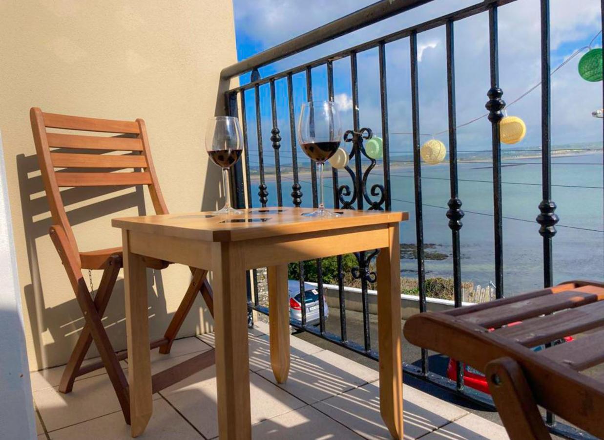 Ballycotton Holiday Apartment No 6 By Trident Holiday Homes Kültér fotó