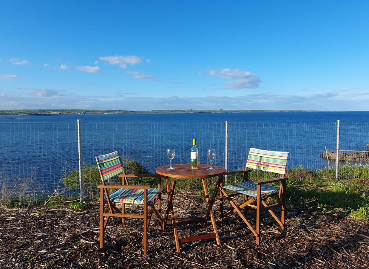 Ballycotton Holiday Apartment No 6 By Trident Holiday Homes Kültér fotó